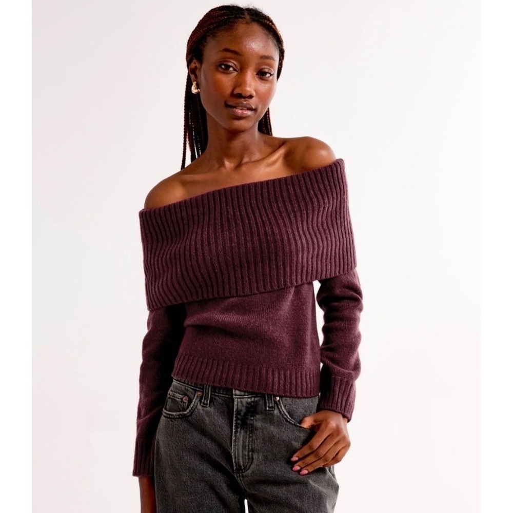 Abercrombie & Fitch Sweater Women Small Burgundy Off-the-Shoulder Wool